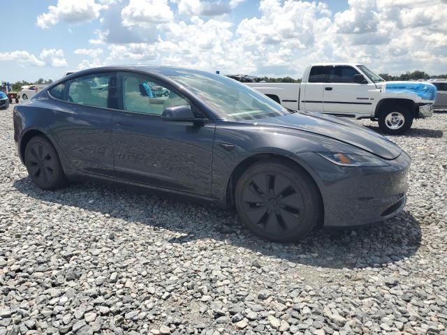 5YJ3E1EA8SF010642 - 2025 TESLA MODEL 3 GRAY photo 4