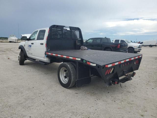 3C7WRNEL6MG640072 - 2021 RAM 5500 WHITE photo 3