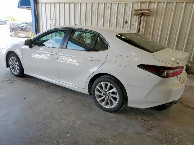 4T1C11AK9PU158030 - 2023 TOYOTA CAMRY LE WHITE photo 2