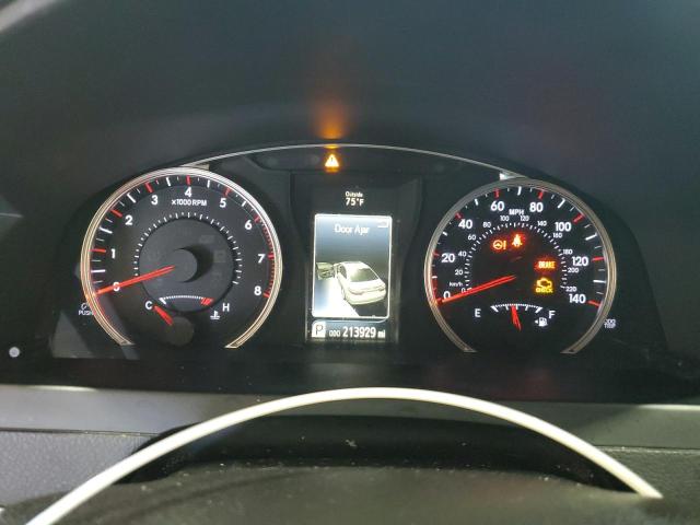 4T1BF1FK3GU504434 - 2016 TOYOTA CAMRY LE GRAY photo 9