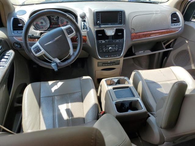 2C4RC1CG0ER285065 - 2014 CHRYSLER TOWN & COU TOURING L TAN photo 8