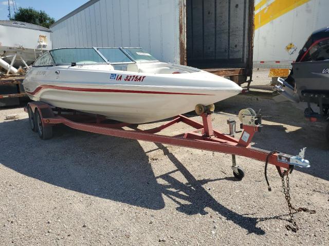 VCN12185I900 - 2000 CARAVELLE 212  INTERCEPTOR WHITE photo 1