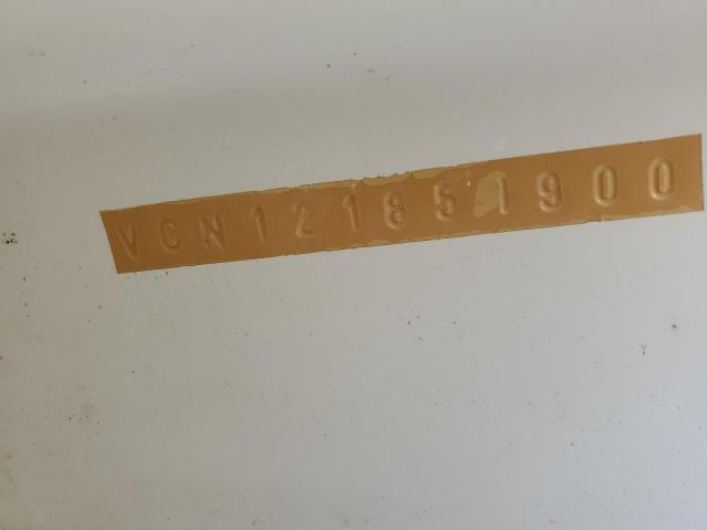 VCN12185I900 - 2000 CARAVELLE 212  INTERCEPTOR WHITE photo 10