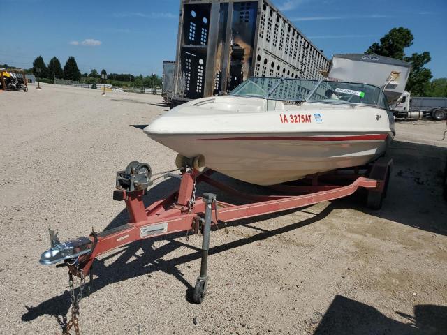 VCN12185I900 - 2000 CARAVELLE 212  INTERCEPTOR WHITE photo 2