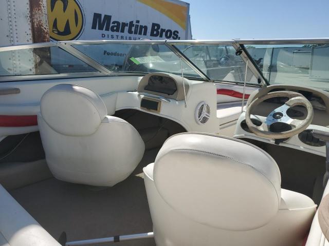 VCN12185I900 - 2000 CARAVELLE 212  INTERCEPTOR WHITE photo 5