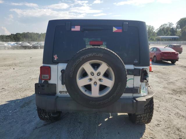 1C4BJWDG6FL652547 - 2015 JEEP WRANGLER U SPORT WHITE photo 6