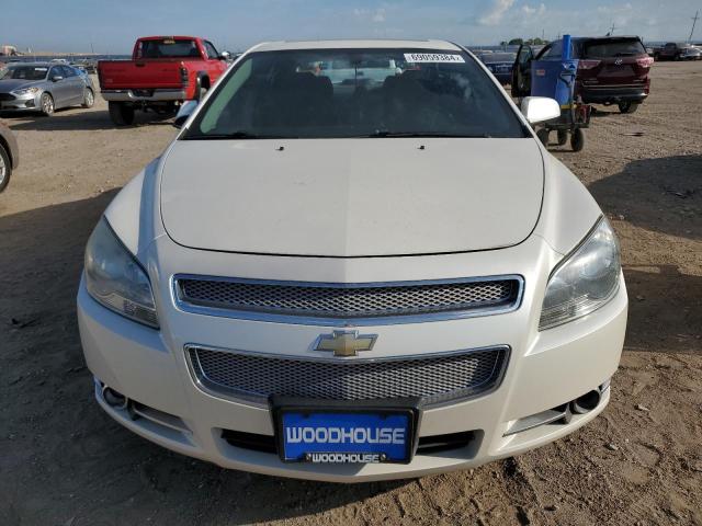 1G1ZE5E7XAF124764 - 2010 CHEVROLET MALIBU LTZ თეთრი ფოტო 5