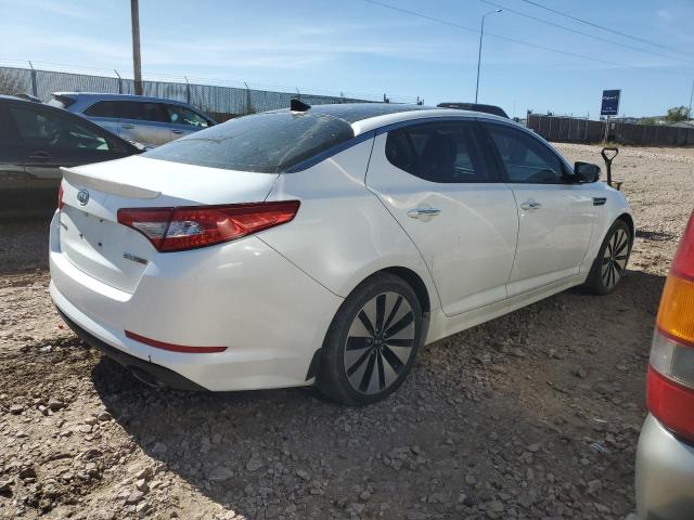 KNAGR4A69B5124706 - 2011 KIA OPTIMA SX WHITE photo 3