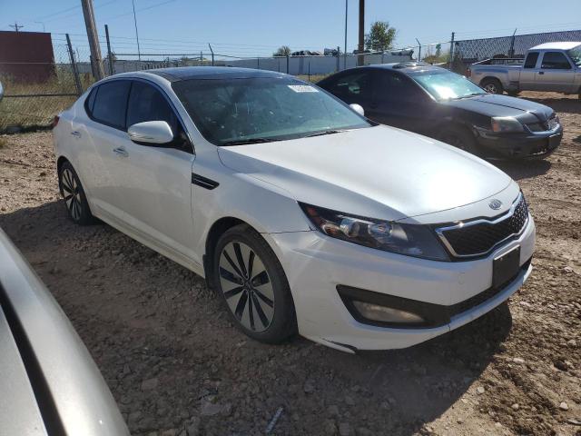 KNAGR4A69B5124706 - 2011 KIA OPTIMA SX WHITE photo 4