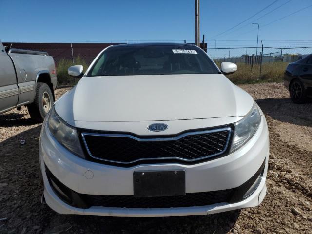 KNAGR4A69B5124706 - 2011 KIA OPTIMA SX WHITE photo 5