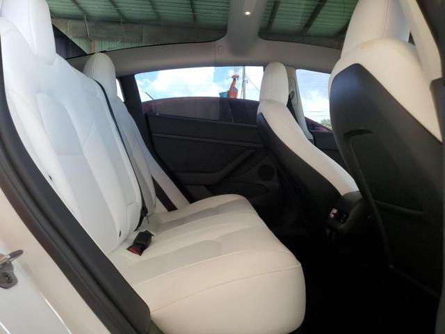 5YJ3E1EA6PF598936 - 2023 TESLA MODEL 3 WHITE photo 11