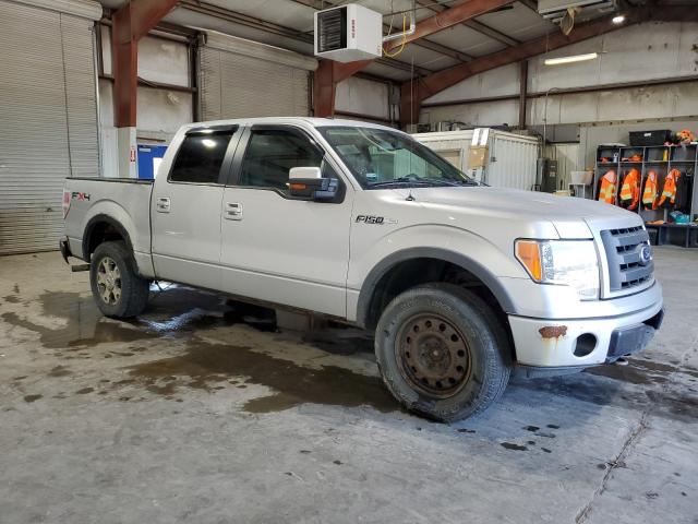 1FTFW1EV7AKA83788 - 2010 FORD F150 SUPERCREW SILVER photo 4