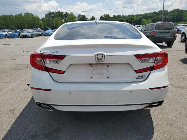 1HGCV2F96JA052682 - 2018 HONDA ACCORD TOURING WHITE photo 6