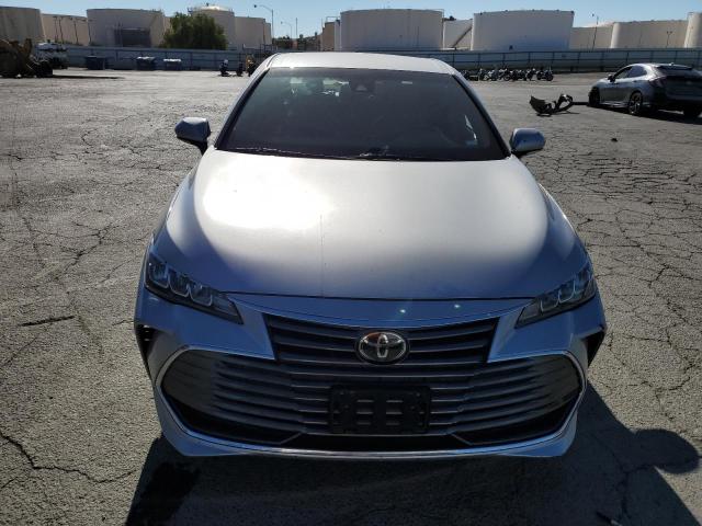 4T1JZ1FBXMU059060 - 2021 TOYOTA AVALON XLE SILVER photo 5