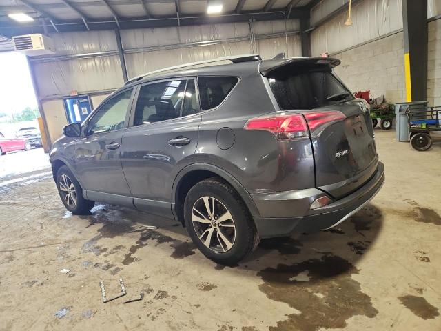 JTMRFREV2HD210022 - 2017 TOYOTA RAV4 XLE GRAY photo 2