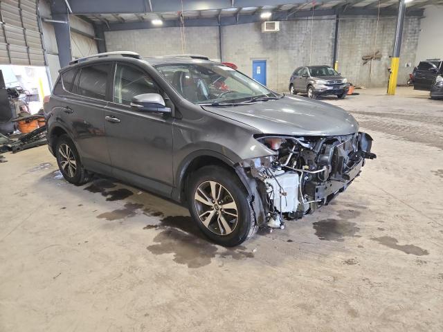 JTMRFREV2HD210022 - 2017 TOYOTA RAV4 XLE GRAY photo 4