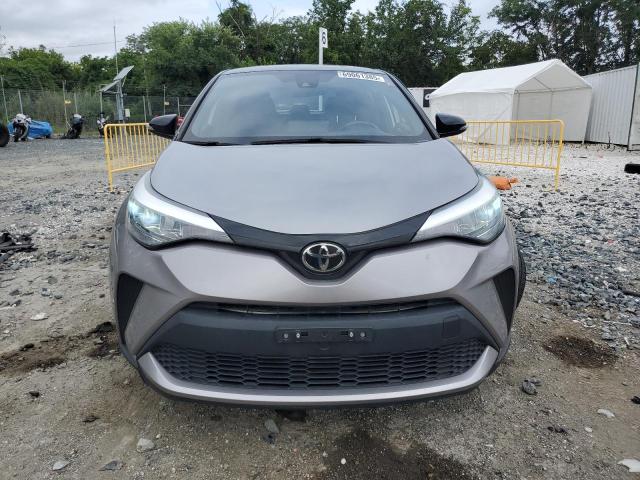 NMTKHMBX2LR114794 - 2020 TOYOTA C-HR XLE 银色 照片 5