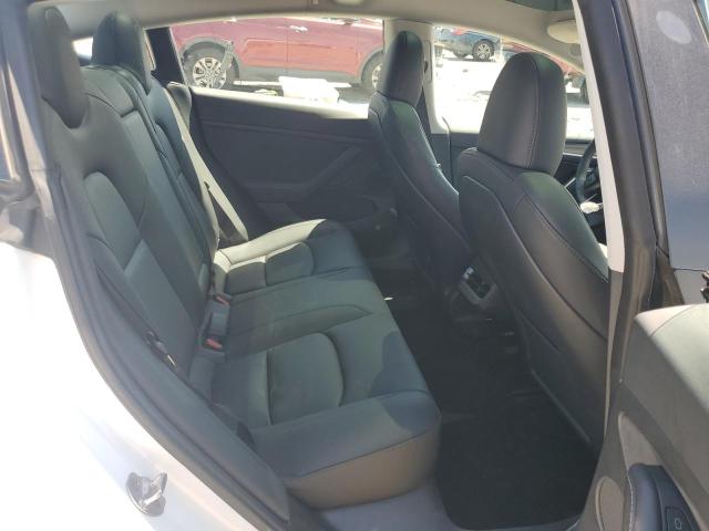 5YJ3E1EA8PF612075 - 2023 TESLA MODEL 3 WHITE photo 10