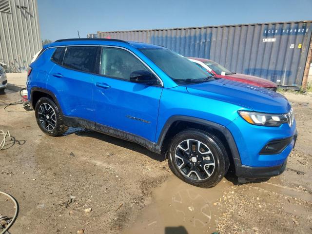 3C4NJDBB8NT115447 - 2022 JEEP COMPASS LATITUDE 蓝色 照片 4