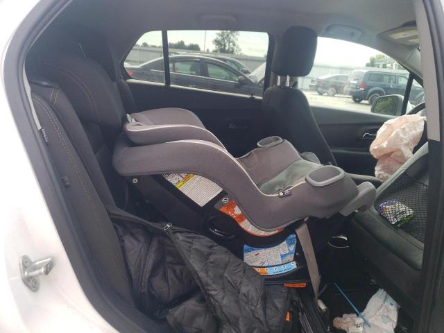 3GNCJPSB0JL148372 - 2018 CHEVROLET TRAX 1LT WHITE photo 11