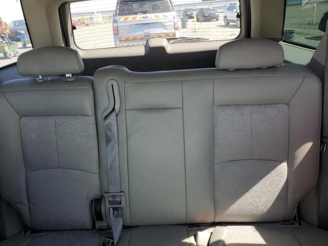 5GZCZ63474S868767 - 2004 SATURN VUE WHITE photo 10