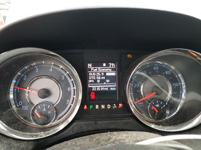 2C4RC1BG8FR741056 - 2015 CHRYSLER TOWN & COU TOURING 银色 照片 9