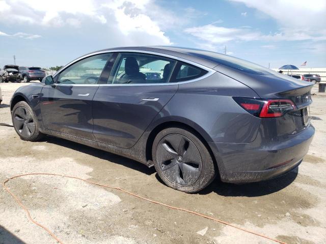 5YJ3E1EC9LF586226 - 2020 TESLA MODEL 3 GRAY photo 2