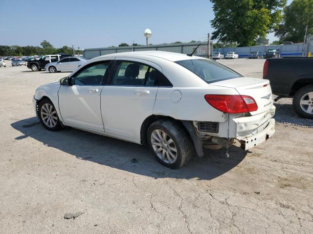 1C3CC5FB5AN213805 - 2010 CHRYSLER SEBRING LIMITED WHITE photo 2