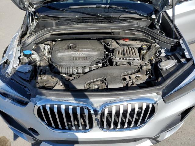 WBXJG9C0XM5S45593 - 2021 BMW X1 XDRIVE28I Серебристый фото 12