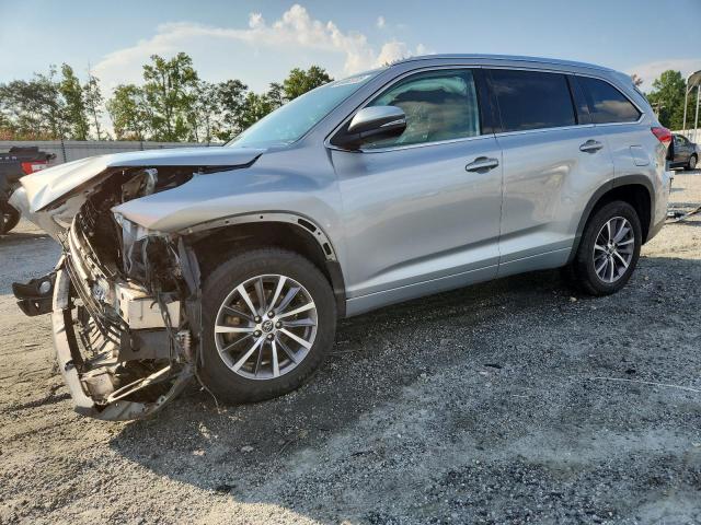 2018 TOYOTA HIGHLANDER SE, 
