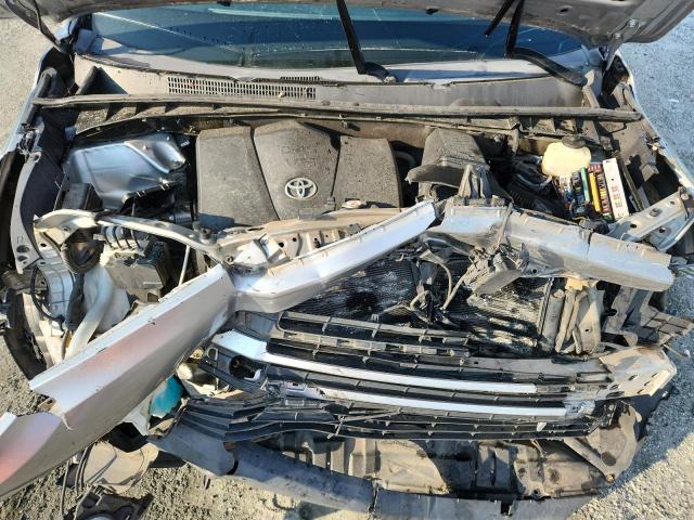 5TDKZRFH8JS532742 - 2018 TOYOTA HIGHLANDER SE ვერცხლისფერი ფოტო 12