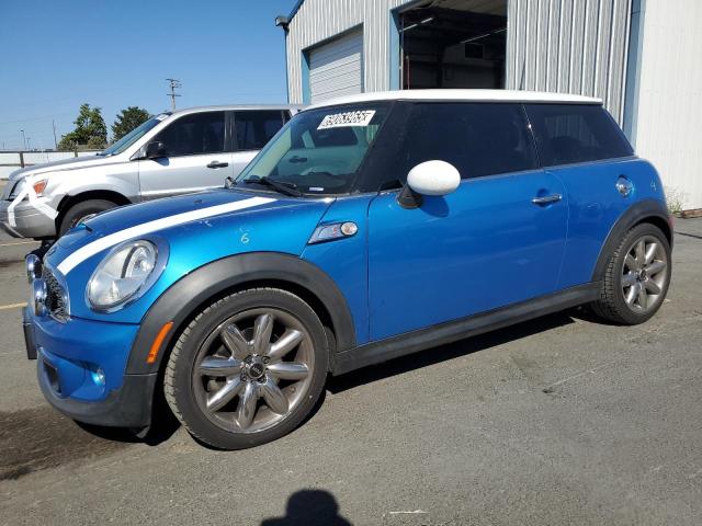 2011 MINI COOPER S, 