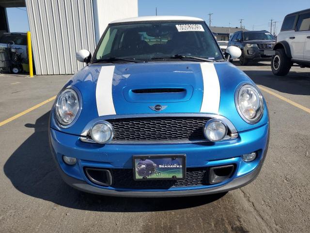 WMWSV3C50BTY21651 - 2011 MINI COOPER S BLUE photo 5