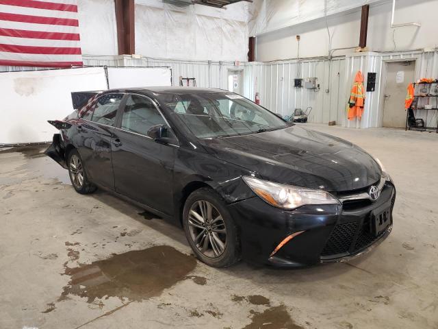 4T1BF1FK5HU748040 - 2017 TOYOTA CAMRY LE BLACK photo 4