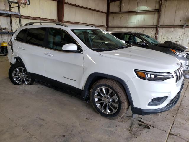 1C4PJLLN3KD153388 - 2019 JEEP CHEROKEE LATITUDE PLUS WHITE photo 4