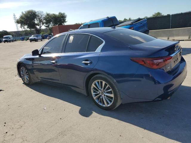 JN1EV7AR2JM436519 - 2018 INFINITI Q50 LUXE BLUE photo 2