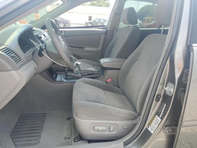 4T1BE32K45U558133 - 2005 TOYOTA CAMRY LE GRAY photo 7