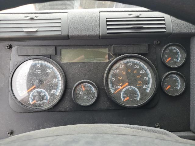 1FUJGLD53GLHB1229 - 2016 FREIGHTLINER CASCADIA 1 أحمر صورة 8