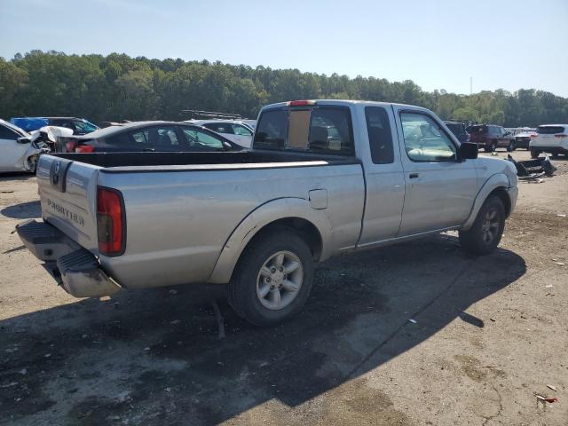 1N6DD26S92C311452 - 2002 NISSAN FRONTIER KING CAB XE SILVER photo 3