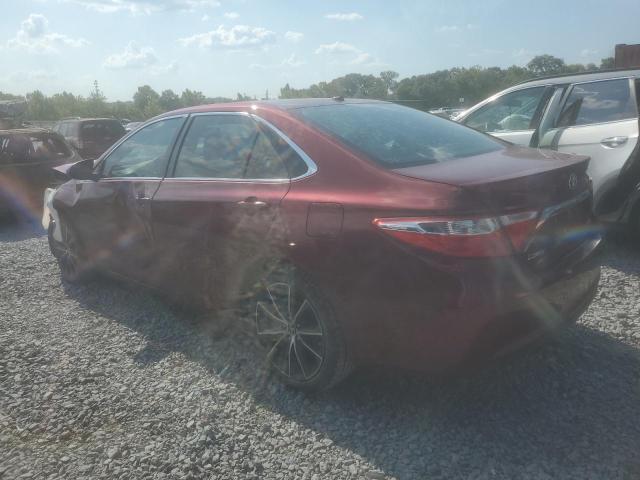 4T1BF1FK2GU534685 - 2016 TOYOTA CAMRY LE RED photo 2