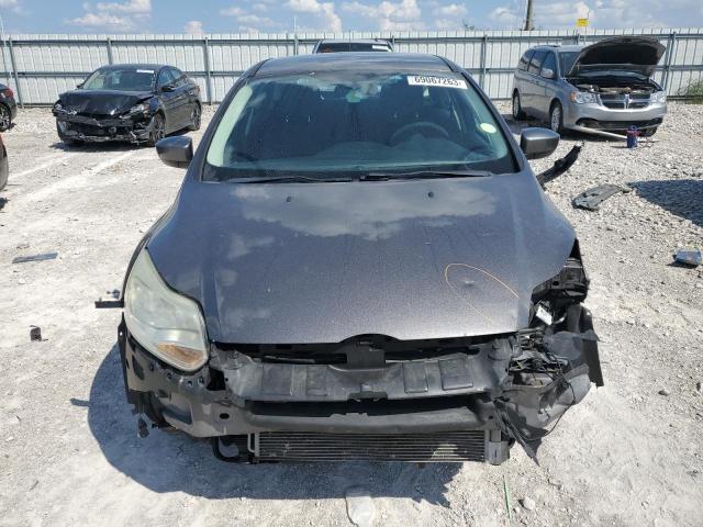 1FAHP3K27CL241819 - 2012 FORD FOCUS SE GRAY photo 5