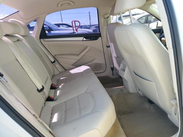 1VWAT7A33EC036460 - 2014 VOLKSWAGEN PASSAT S WHITE photo 10