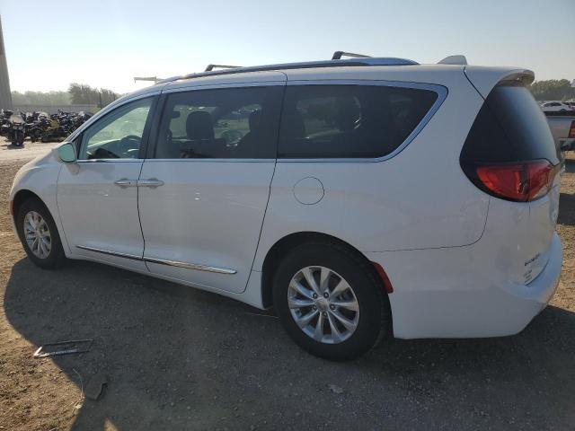 2C4RC1BG9KR655099 - 2019 CHRYSLER PACIFICA TOURING L WHITE photo 2