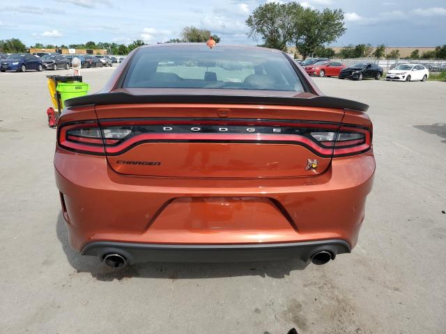 2C3CDXGJ1NH244210 - 2022 DODGE CHARGER SCAT PACK ORANGE photo 6