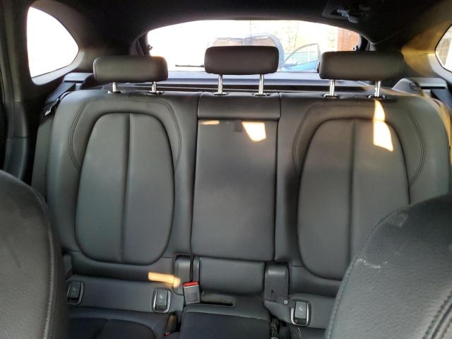 WBXHT3C32H5F71057 - 2017 BMW X1 XDRIVE28I SILVER photo 10