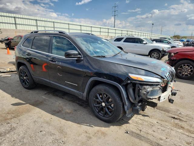 1C4PJMCSXHW621500 - 2017 JEEP CHEROKEE LATITUDE BLACK photo 4