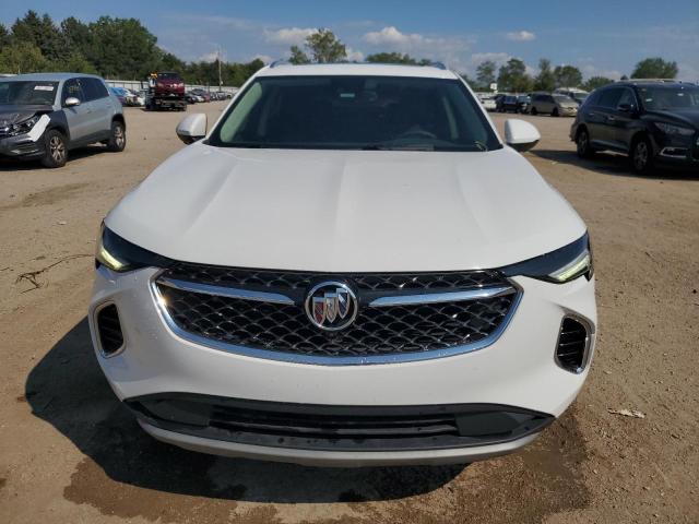 LRBFZRR4XND042720 - 2022 BUICK ENVISION AVENIR WHITE photo 5