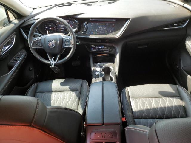 LRBFZRR4XND042720 - 2022 BUICK ENVISION AVENIR WHITE photo 8