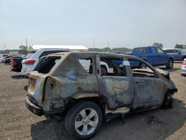 1C4NJDEB4GD662445 - 2016 JEEP COMPASS LATITUDE BURN photo 3