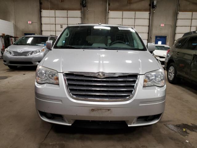 2A8HR54X09R566863 - 2009 CHRYSLER TOWN & COU TOURING 银色 照片 5